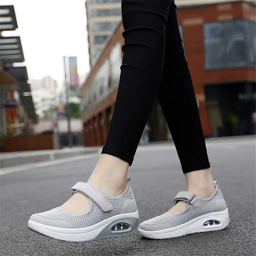 36-41 Demi-season Colored Snea - огляд і ціна Wholesale Wedding Supply Store